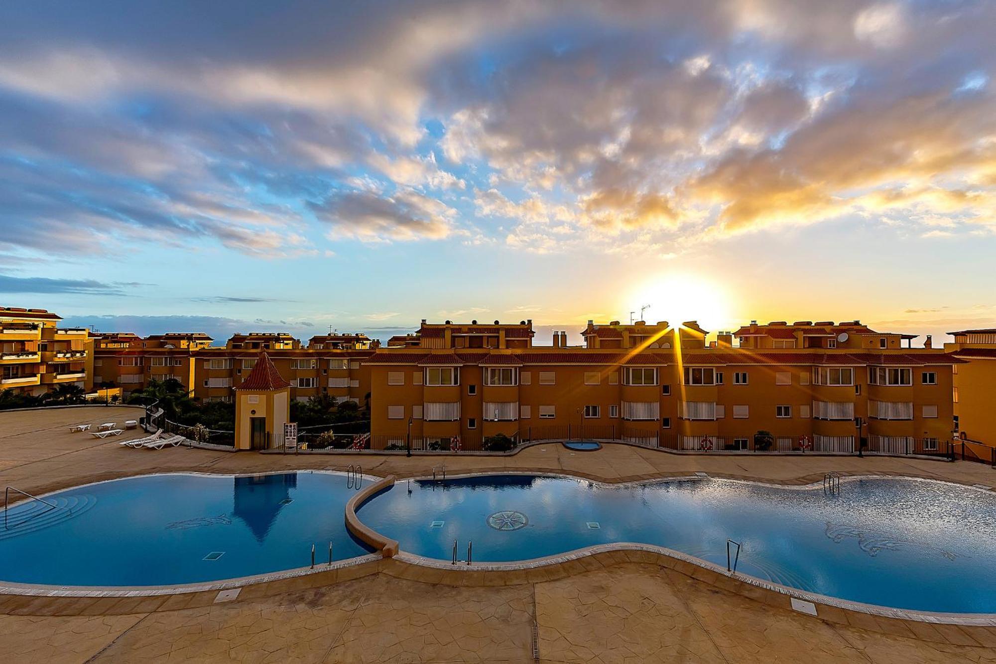 Residencia Playa La Arena Lägenhet Puerto de Santiago  Rum bild
